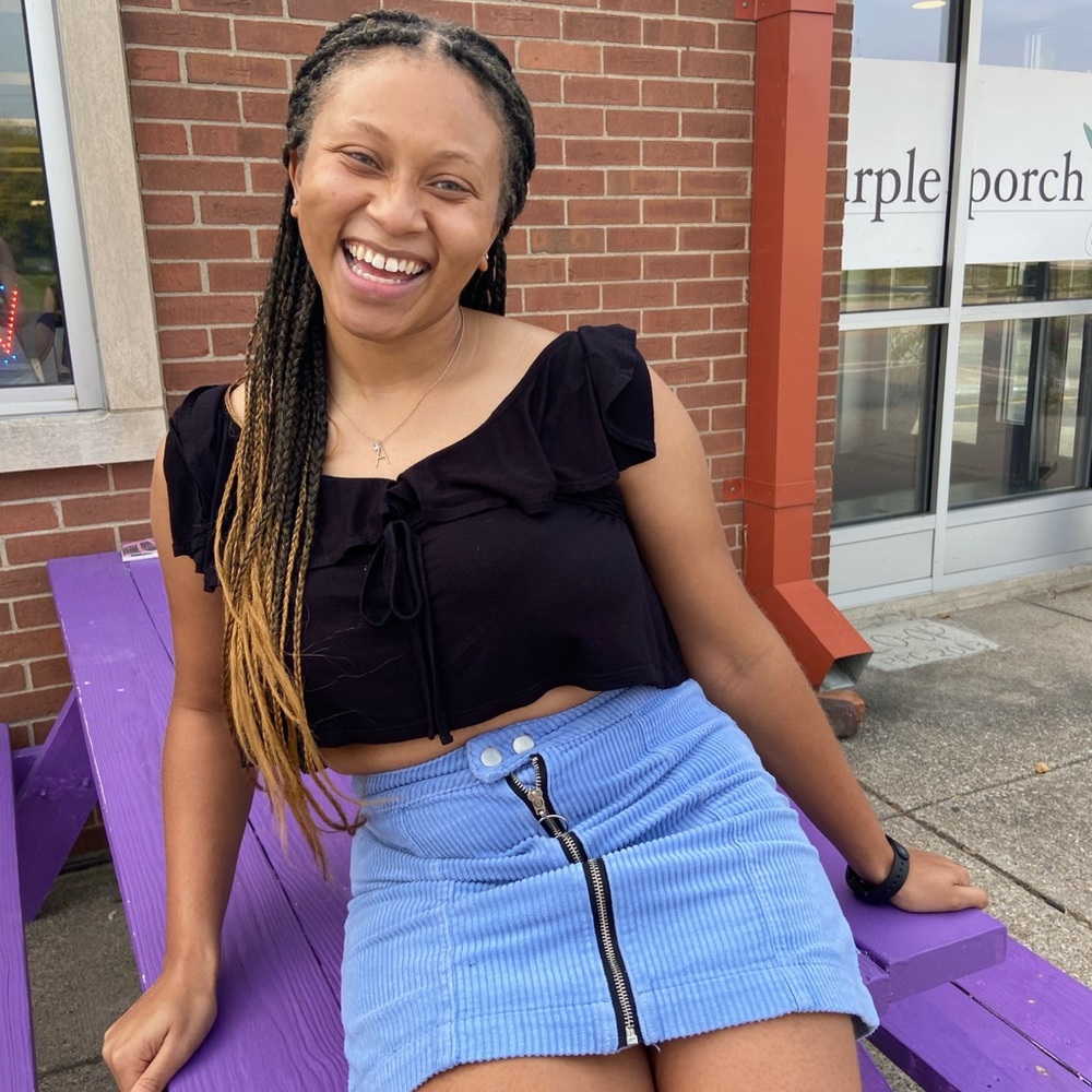 Meet your Posher, Alex